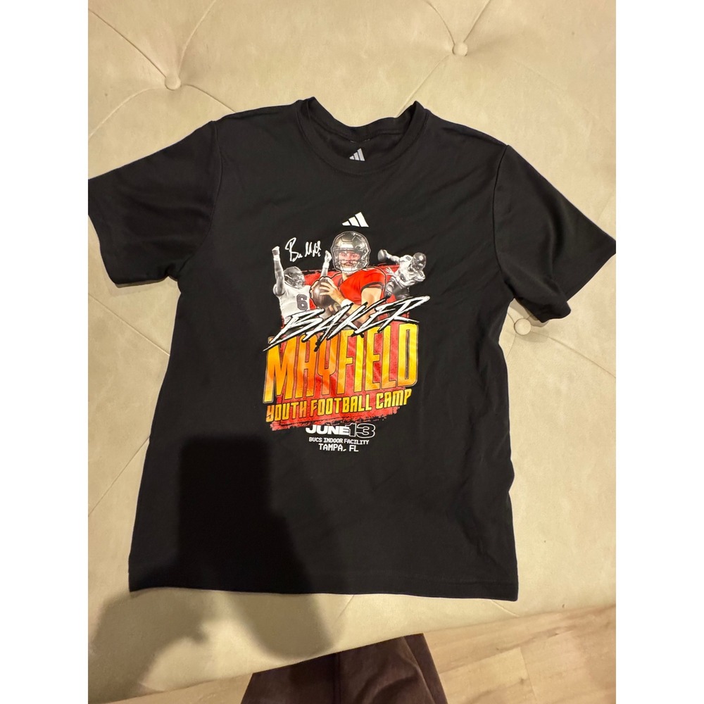 Adidas Baker Mayfield Youth Football Camp T-Shirt Black Kids Medium Buccaneers
